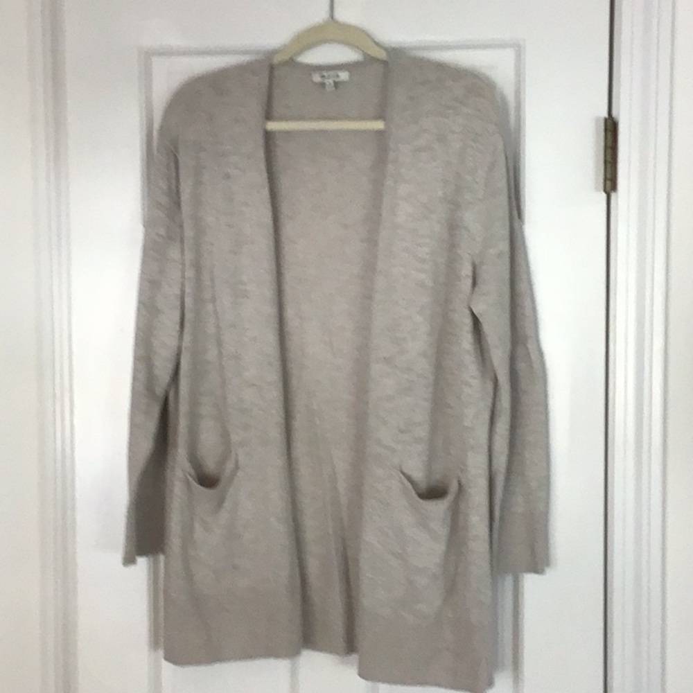 Open-Front Beige Pocket Cardigan Sweater. Y Madewell